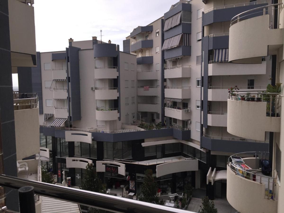 Apartamente Oslo Vlore Luaran gambar