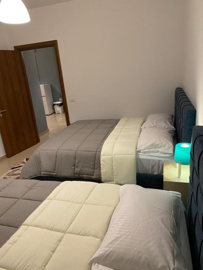 Apartamente Oslo Vlore Luaran gambar