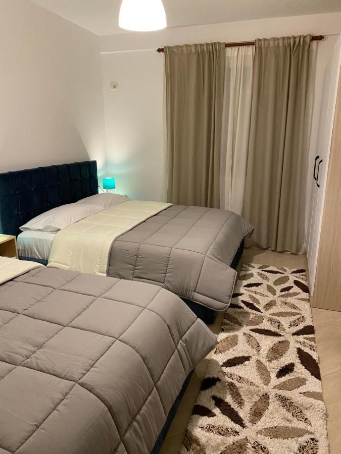Apartamente Oslo Vlore Luaran gambar