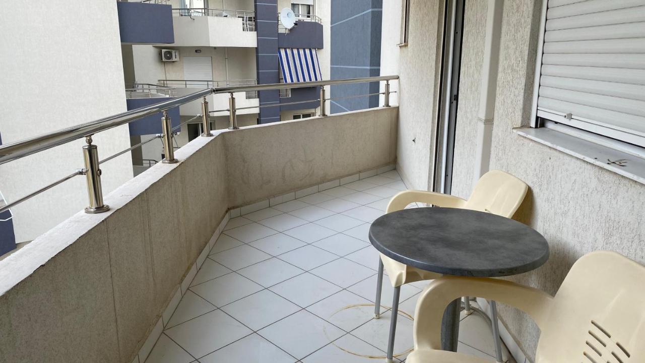 Apartamente Oslo Vlore Luaran gambar