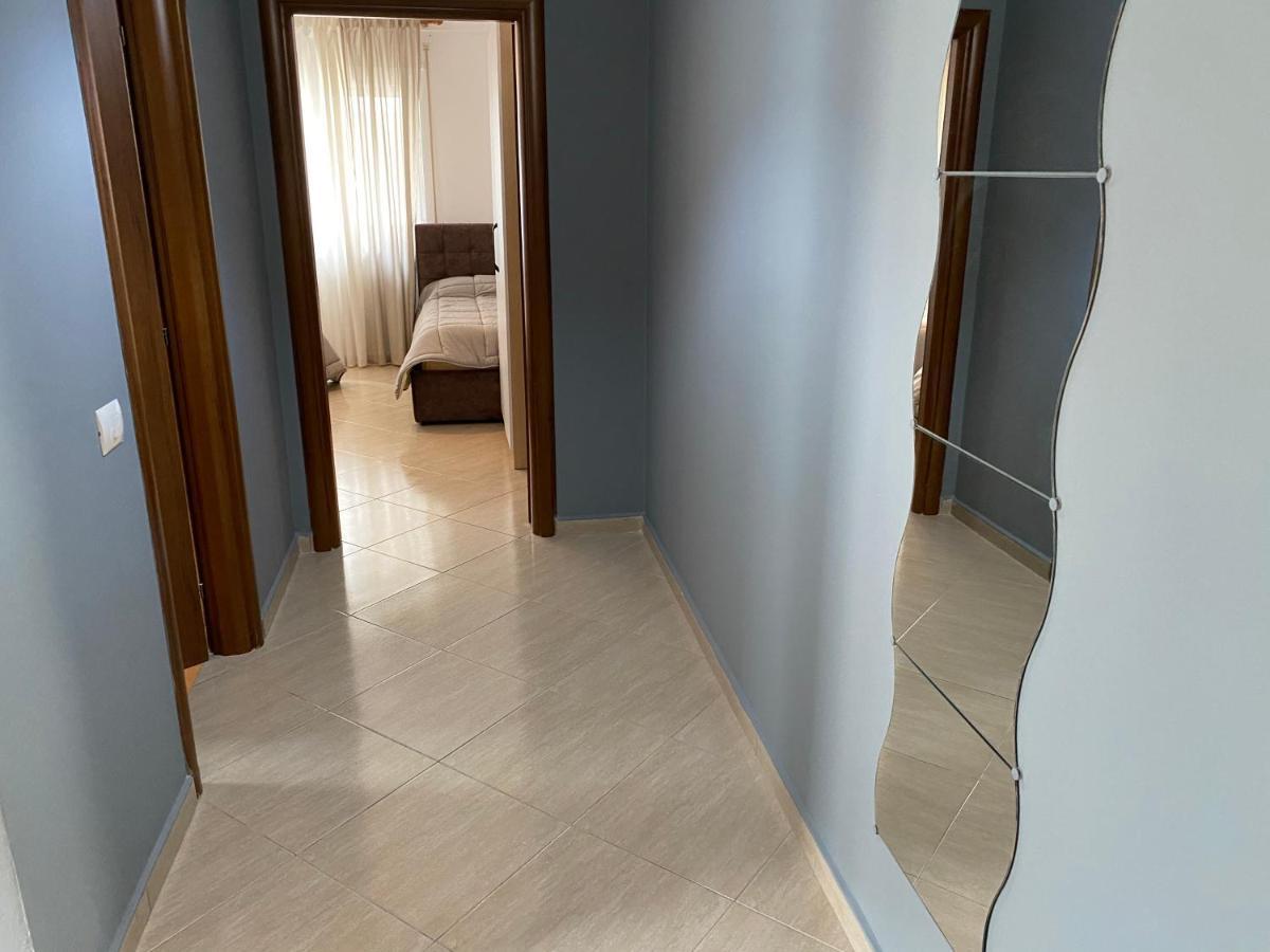 Apartamente Oslo Vlore Luaran gambar