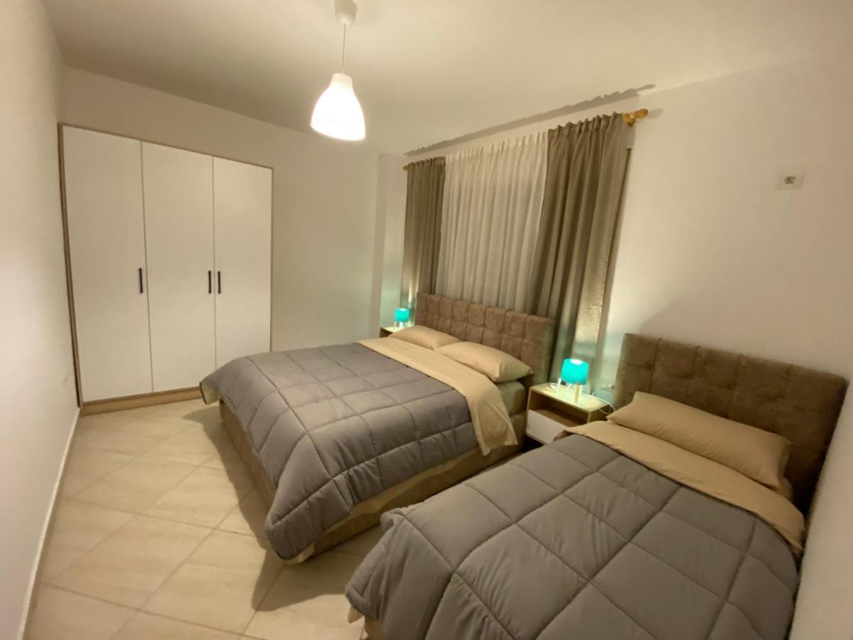 Apartamente Oslo Vlore Luaran gambar