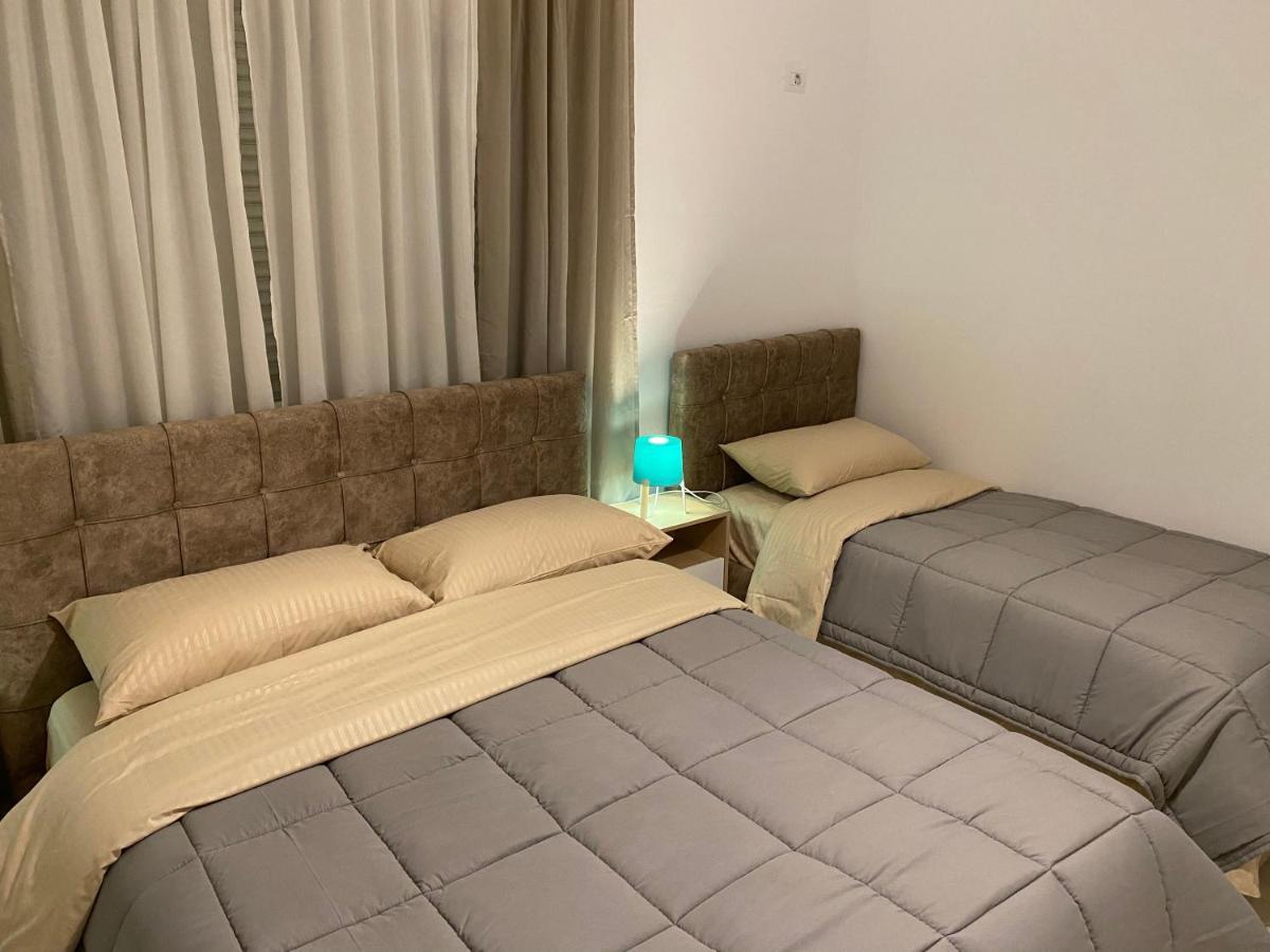 Apartamente Oslo Vlore Luaran gambar