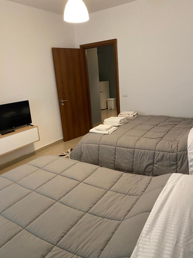Apartamente Oslo Vlore Luaran gambar