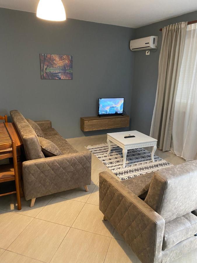 Apartamente Oslo Vlore Luaran gambar
