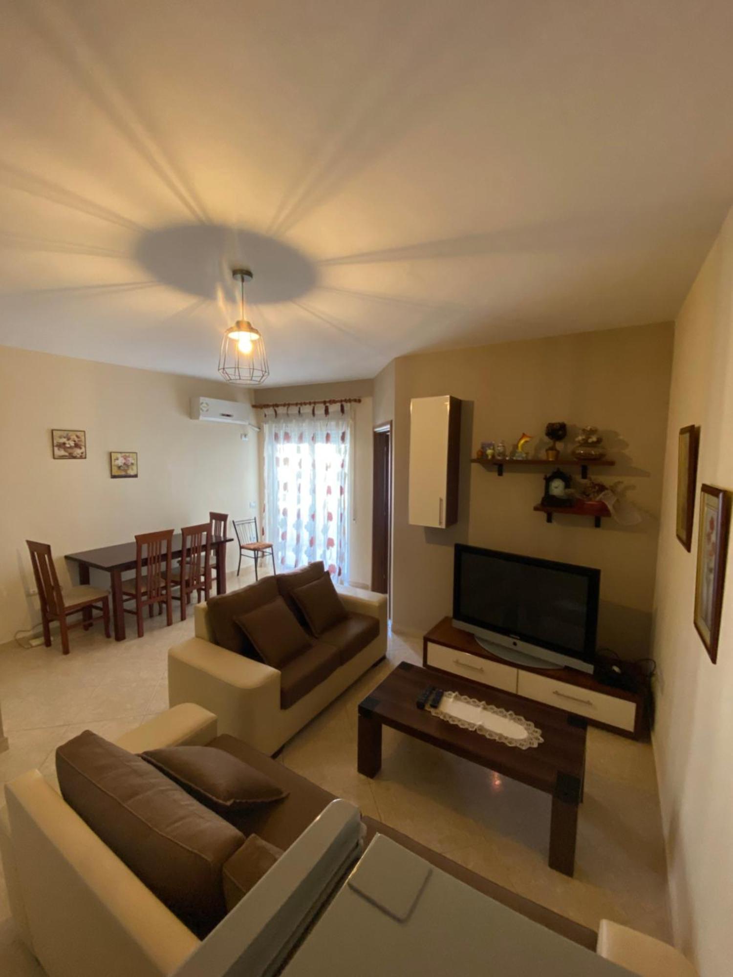 Apartamente Oslo Vlore Luaran gambar